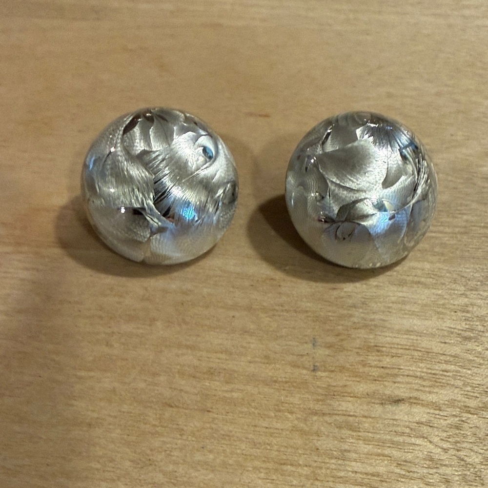 Vintage Silver Textured Ball Earrings